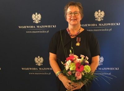Prof. nadzw. dr hab. n. med. Beata Jurkiewicz odznaczona Złotym Krzyżem Zasługi